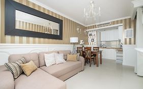 Your Holidays Promenada Gwiazd 28